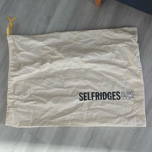 Large selfridges and co reusable dustbag never used